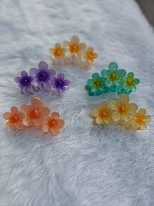 Triple Flower Hair claw Assorted colors - Large