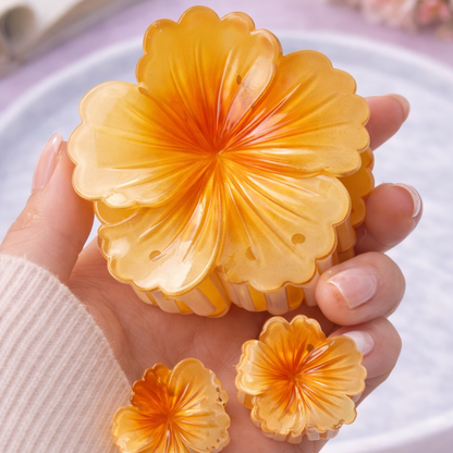 3-pc Hibiscus Flower claw