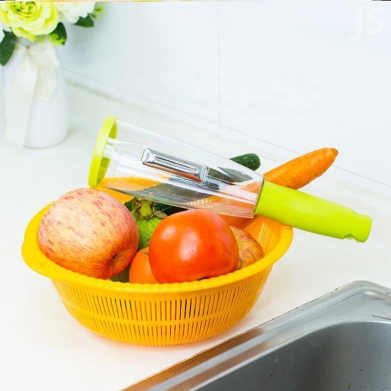 Vegetable Peeler With Storage Container